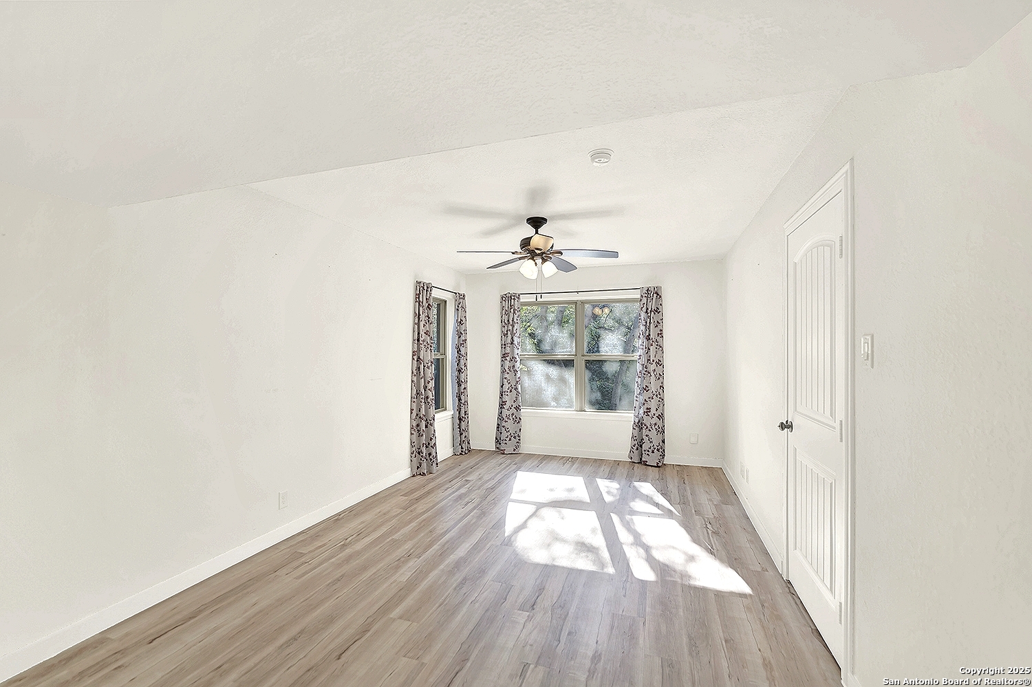 10806 Dreamland San Antonio TX 78230