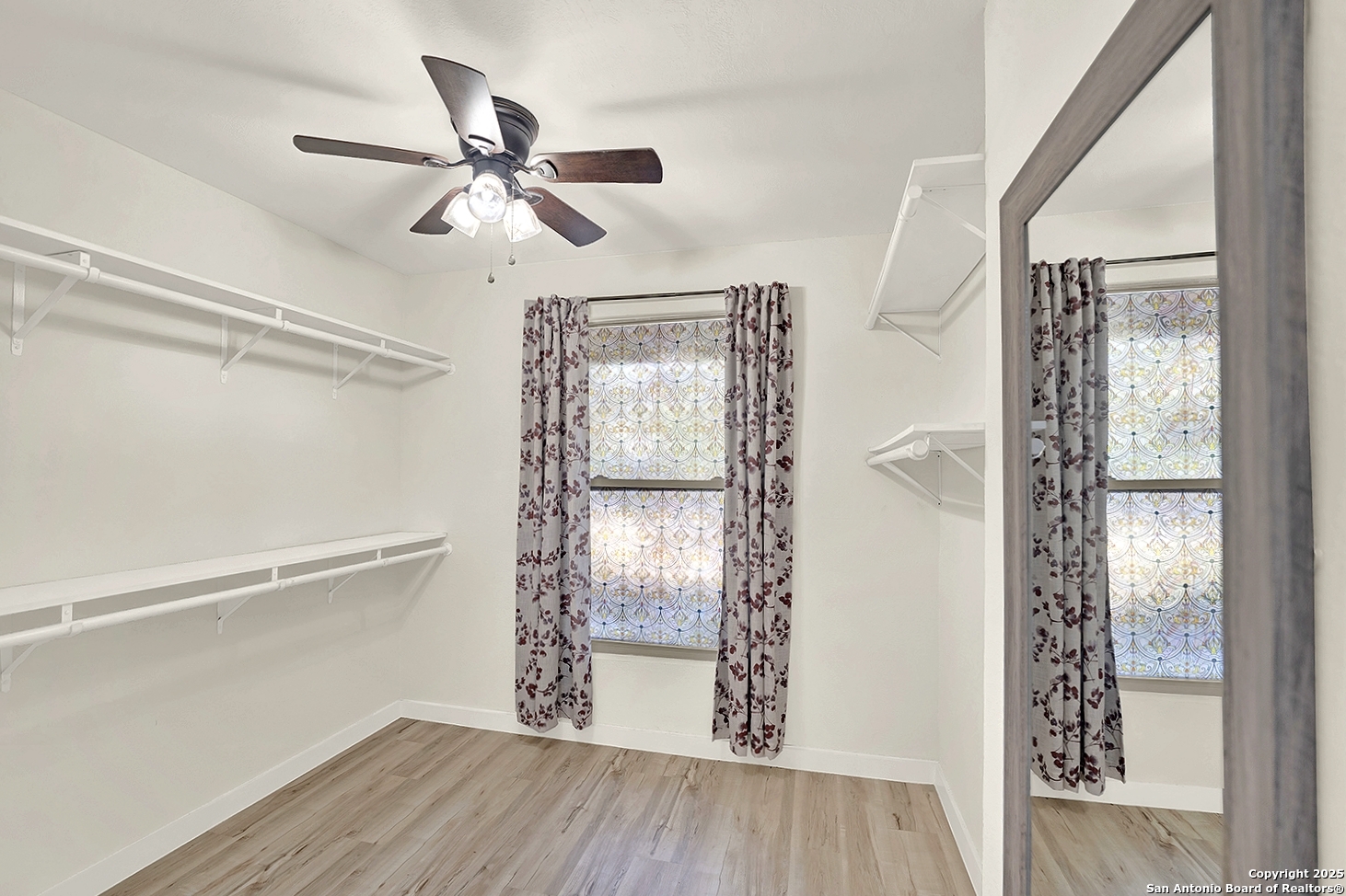 10806 Dreamland San Antonio TX 78230