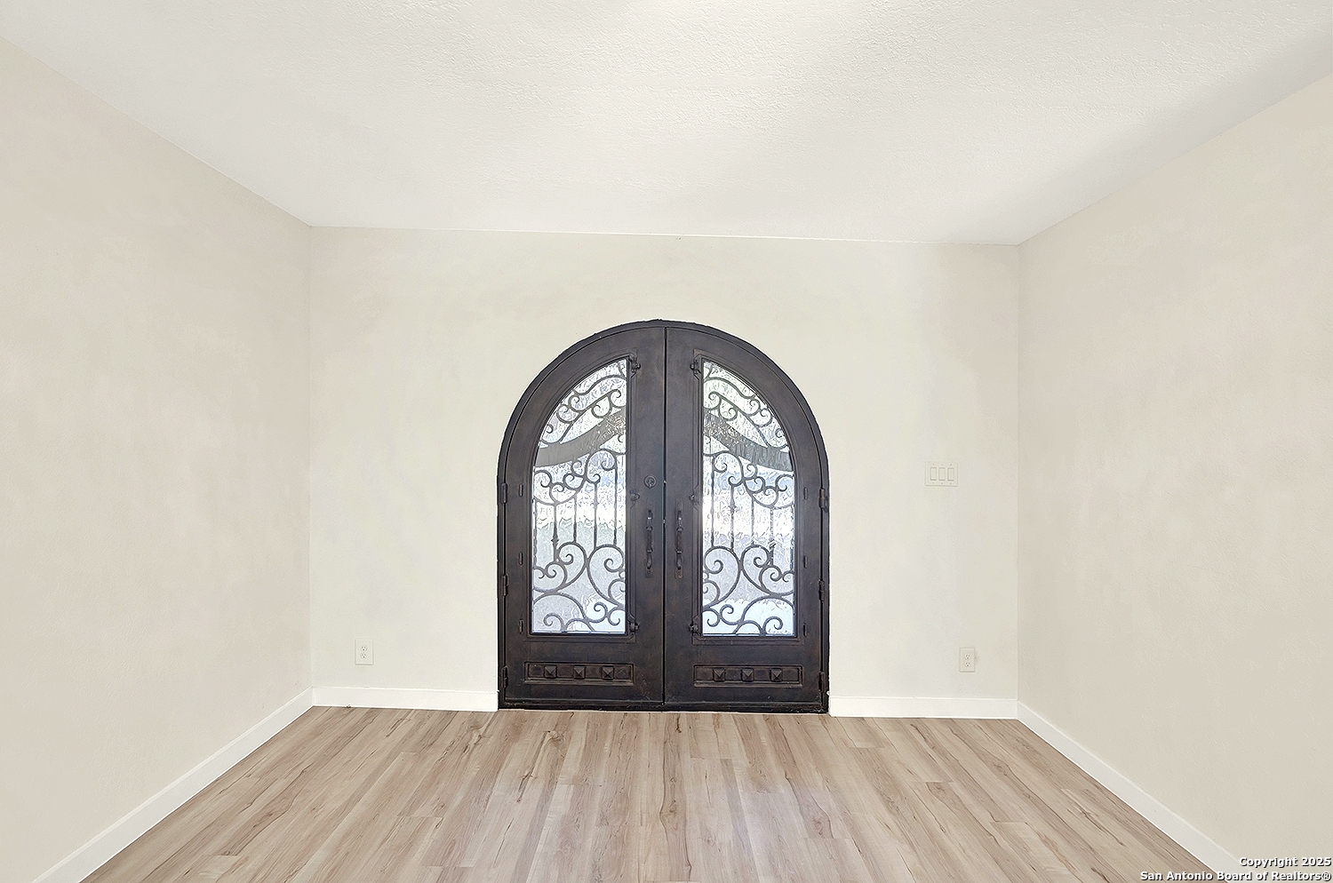 10806 Dreamland San Antonio TX 78230