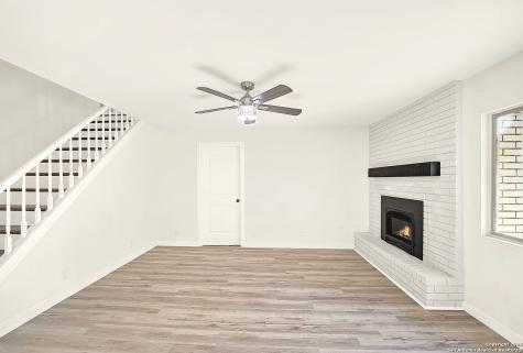 10806 Dreamland San Antonio TX 78230