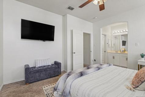 1327 Tweed Willow San Antonio TX 78258