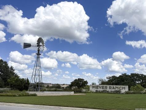 1108 Meyer Parkway New Braunfels TX 78132