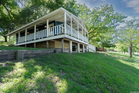 580 River Cliff Drive Canyon Lake TX 78133