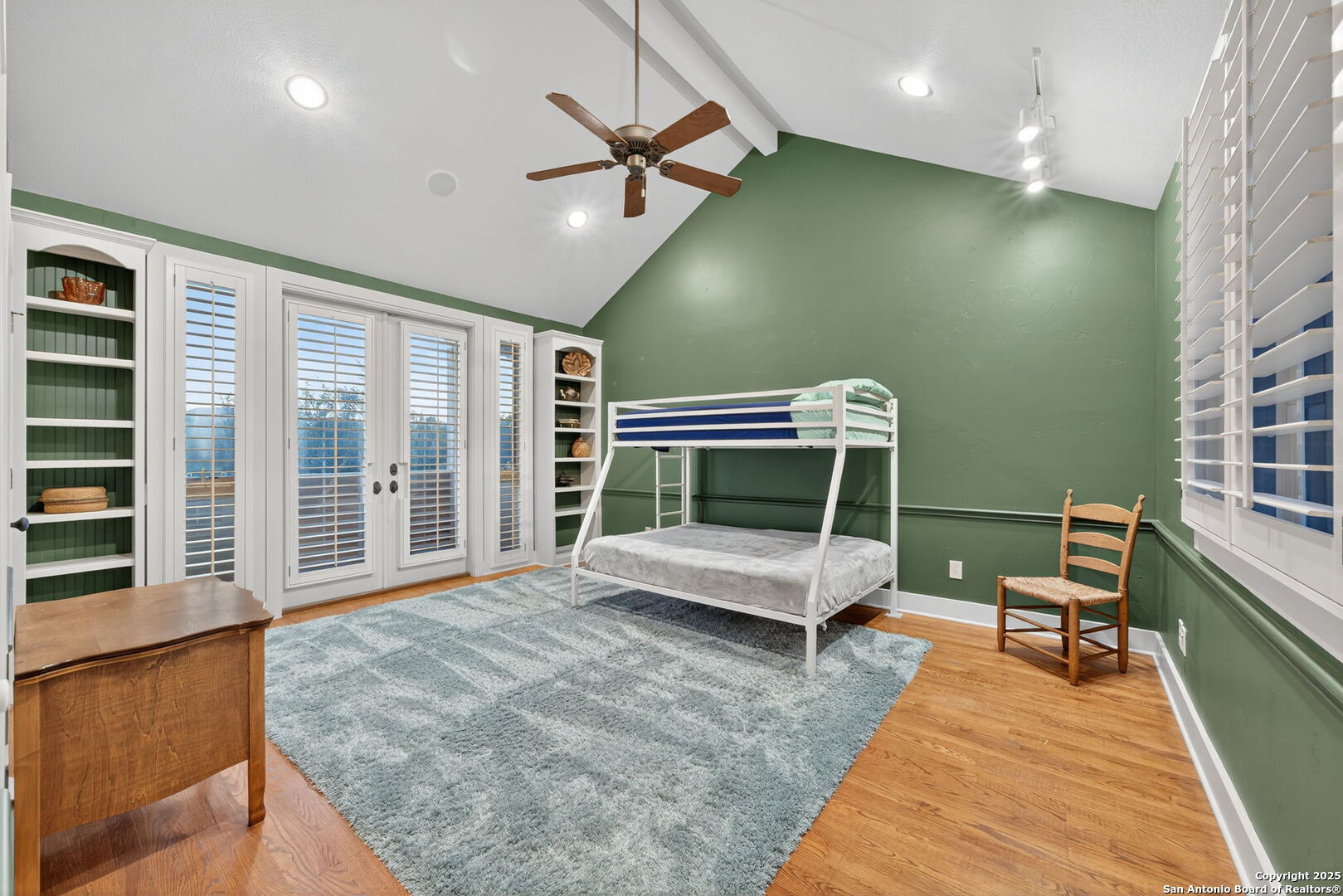 23 Nopalito San Antonio TX 78261