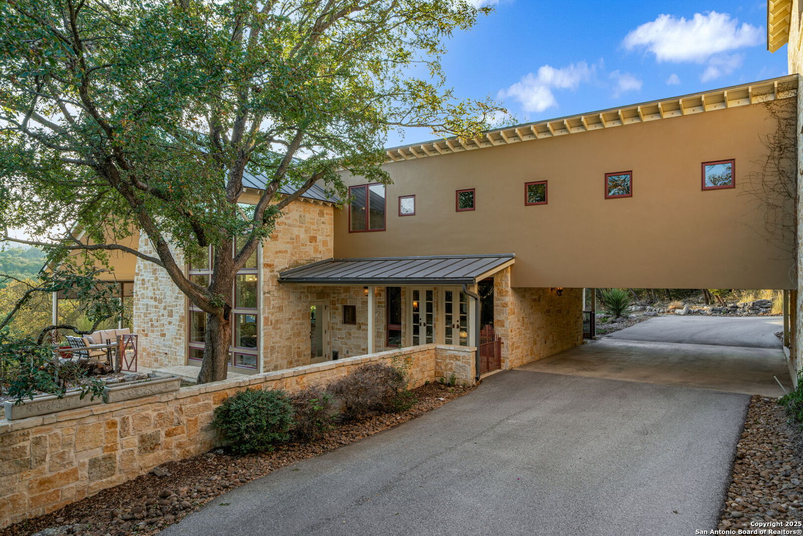 23 Nopalito San Antonio TX 78261
