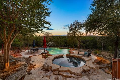 23 Nopalito San Antonio TX 78261