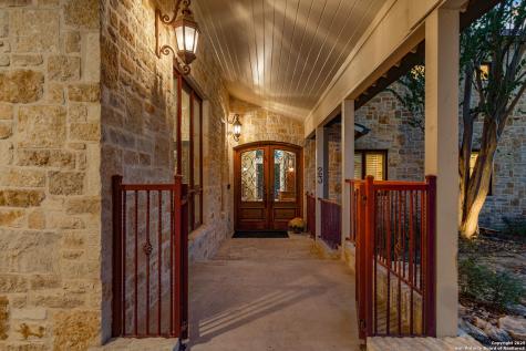 23 Nopalito San Antonio TX 78261