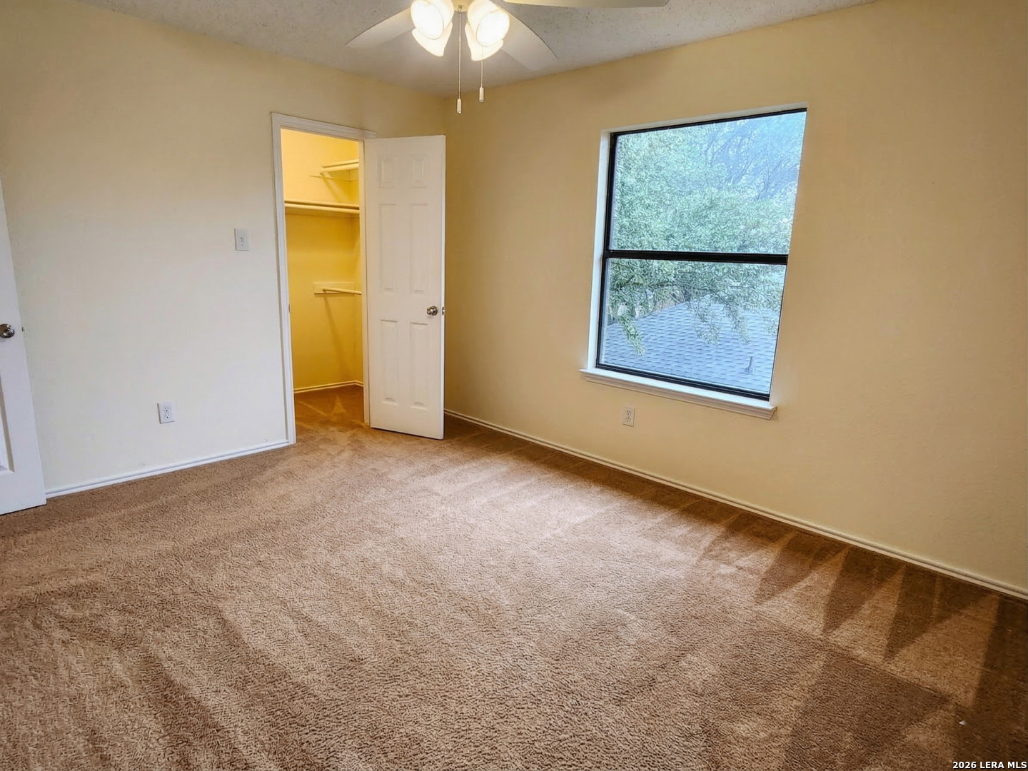 1019 Hedgestone San Antonio TX 78258