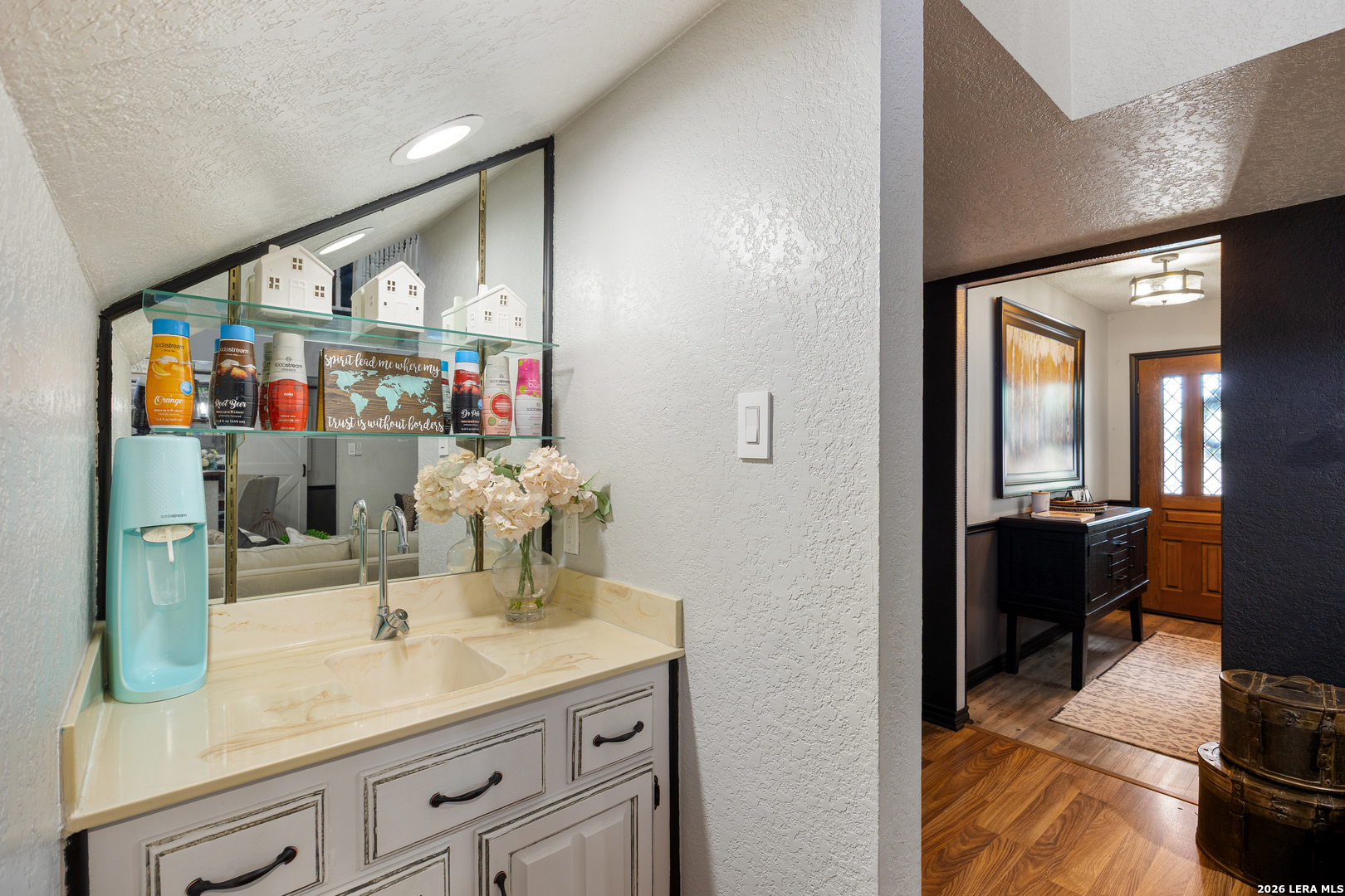 8911 Shady Winds San Antonio TX 78254