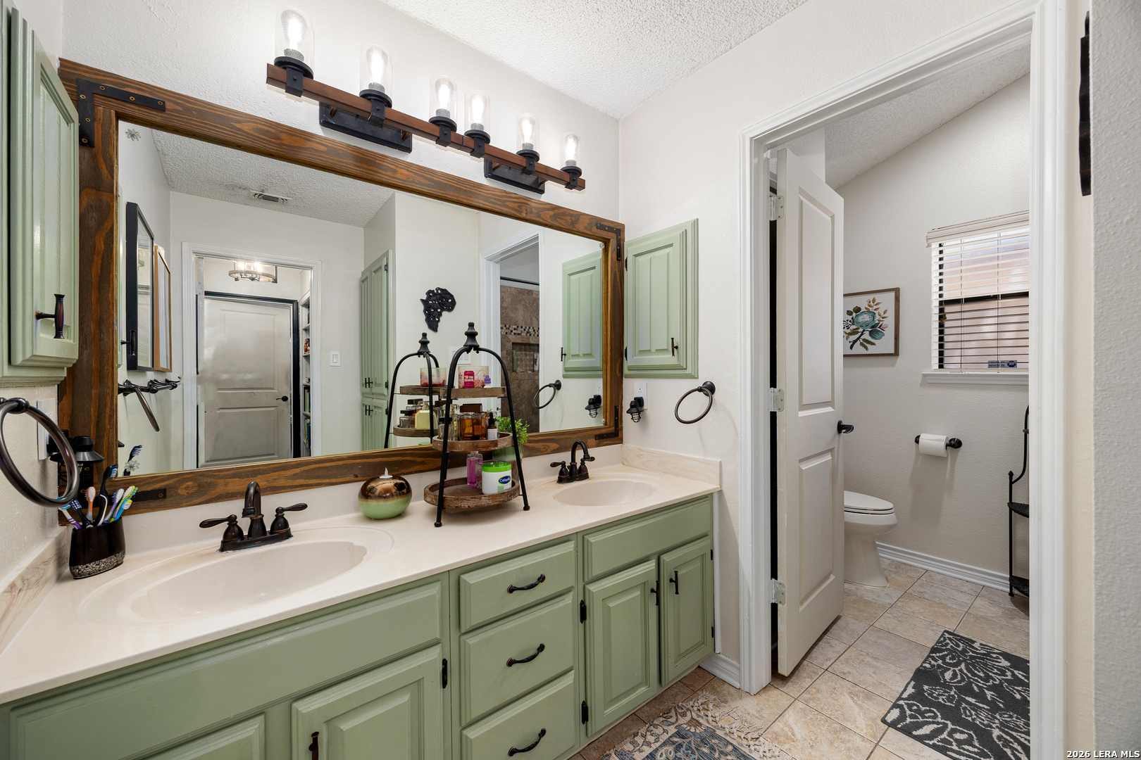 8911 Shady Winds San Antonio TX 78254