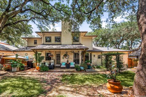 8911 Shady Winds San Antonio TX 78254
