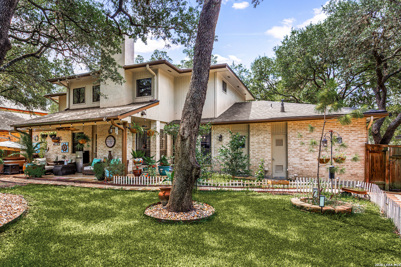8911 Shady Winds San Antonio TX 78254
