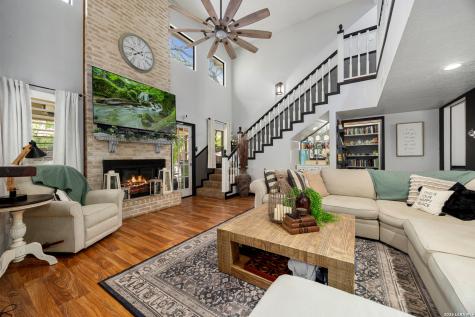 8911 Shady Winds San Antonio TX 78254