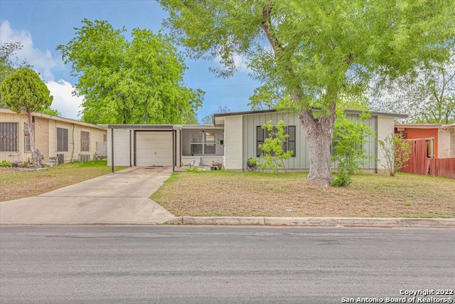 1819 Lampost Road San Antonio TX 78213