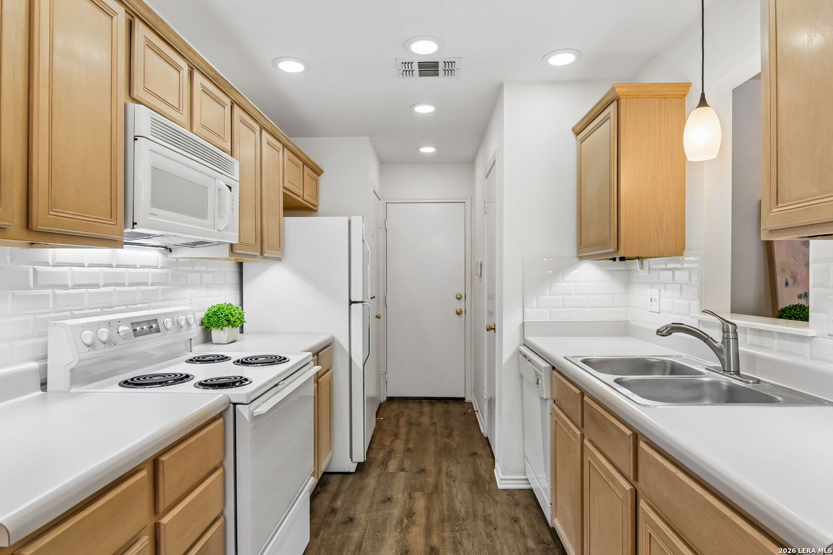 6058 Gaelic San Antonio TX 78240