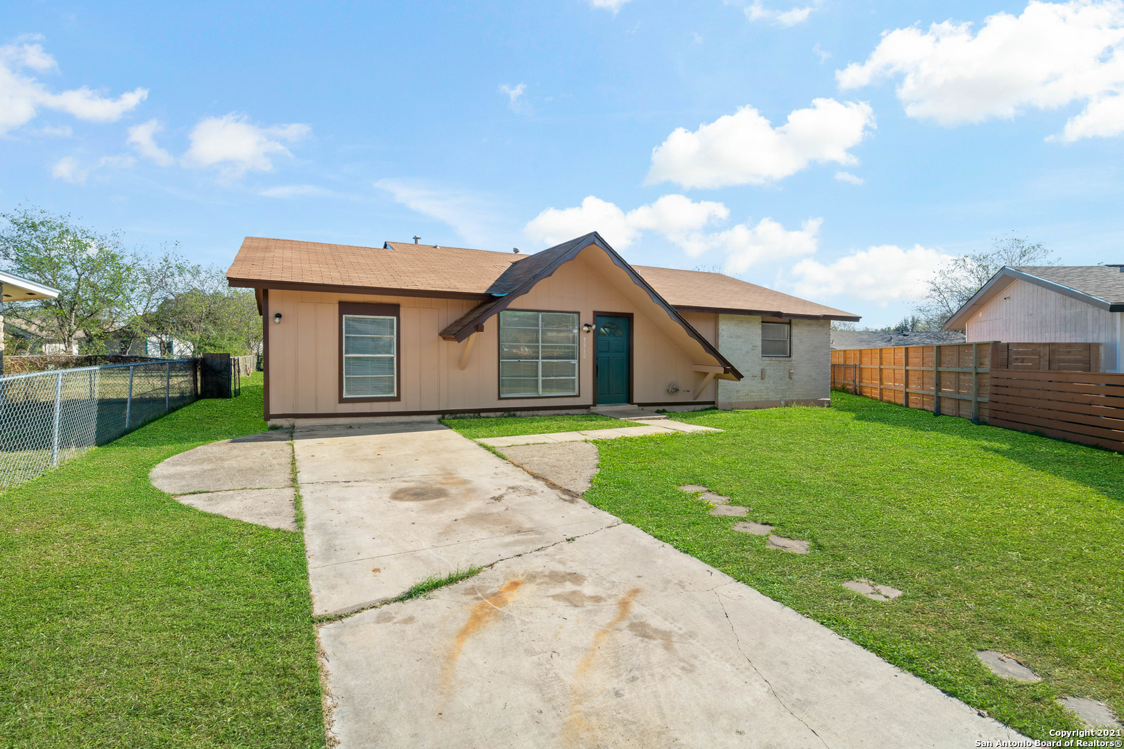 7510 Dream Valley Street San Antonio TX 78242