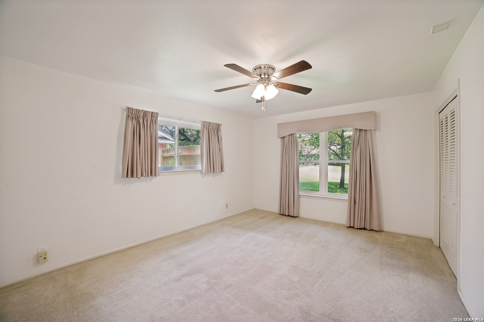 1019 Grey Oak Drive San Antonio TX 78213
