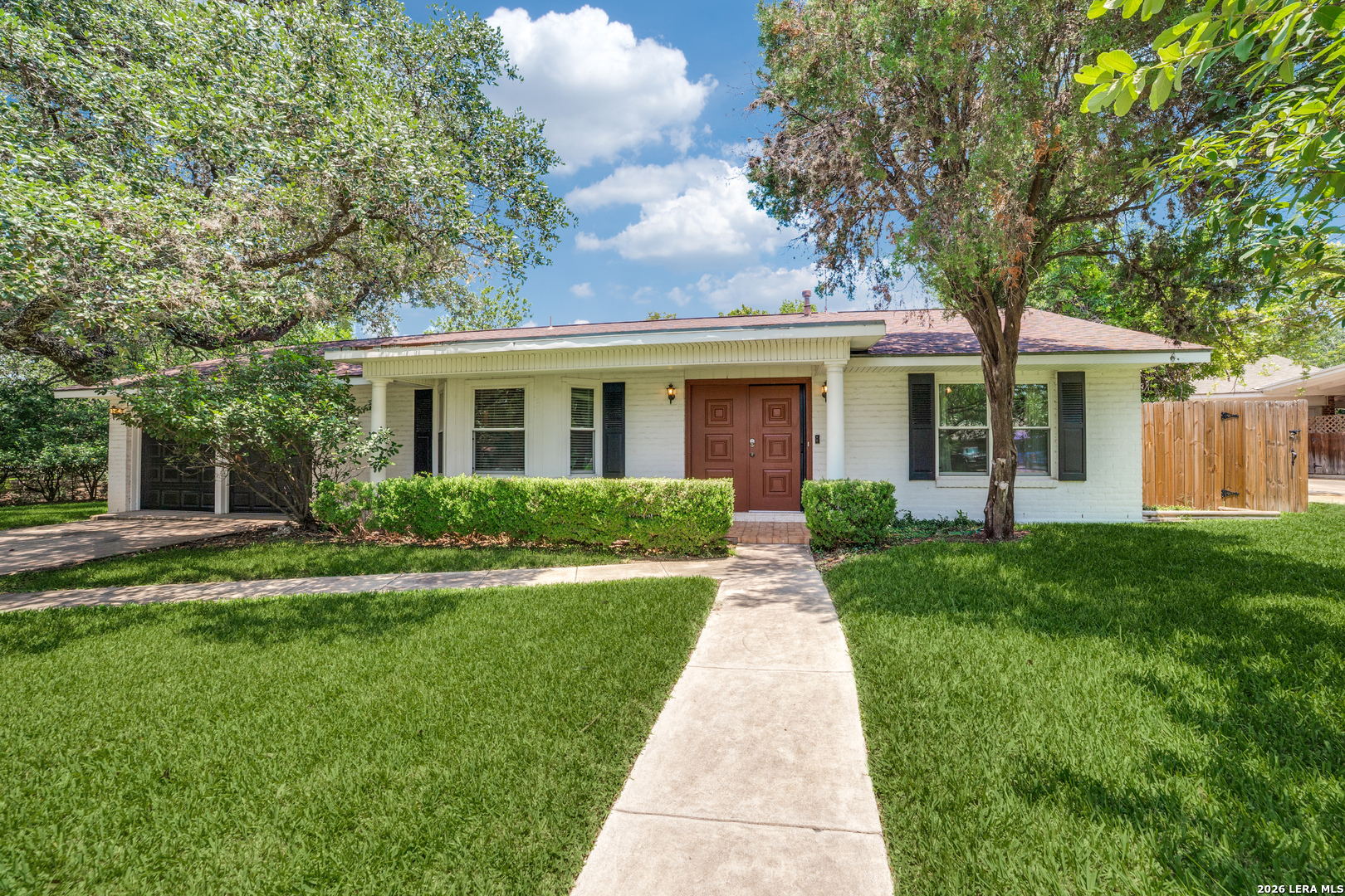 1019 Grey Oak Drive San Antonio TX 78213