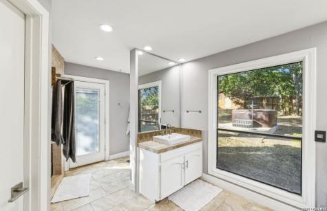 8267 Pimlico Lane Boerne TX 78015