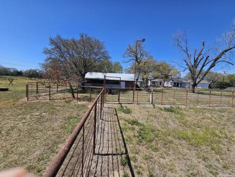 4821 Fm 467 Seguin TX 78155