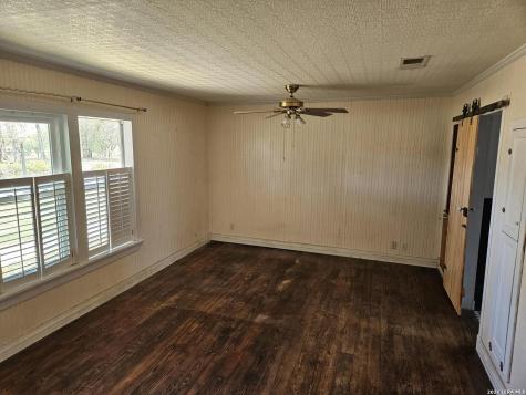 4821 Fm 467 Seguin TX 78155