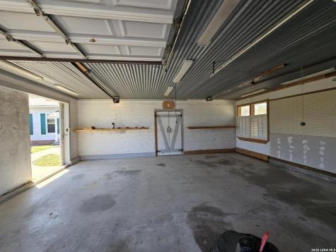 4821 Fm 467 Seguin TX 78155