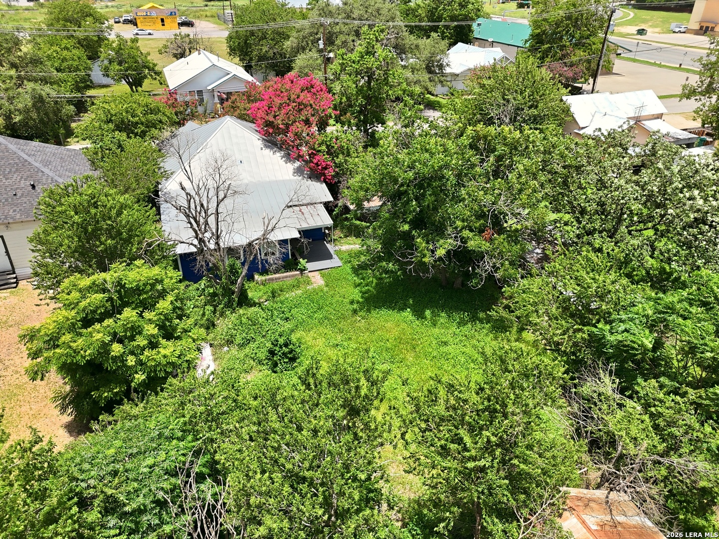 112 Avenue B Converse TX 78109