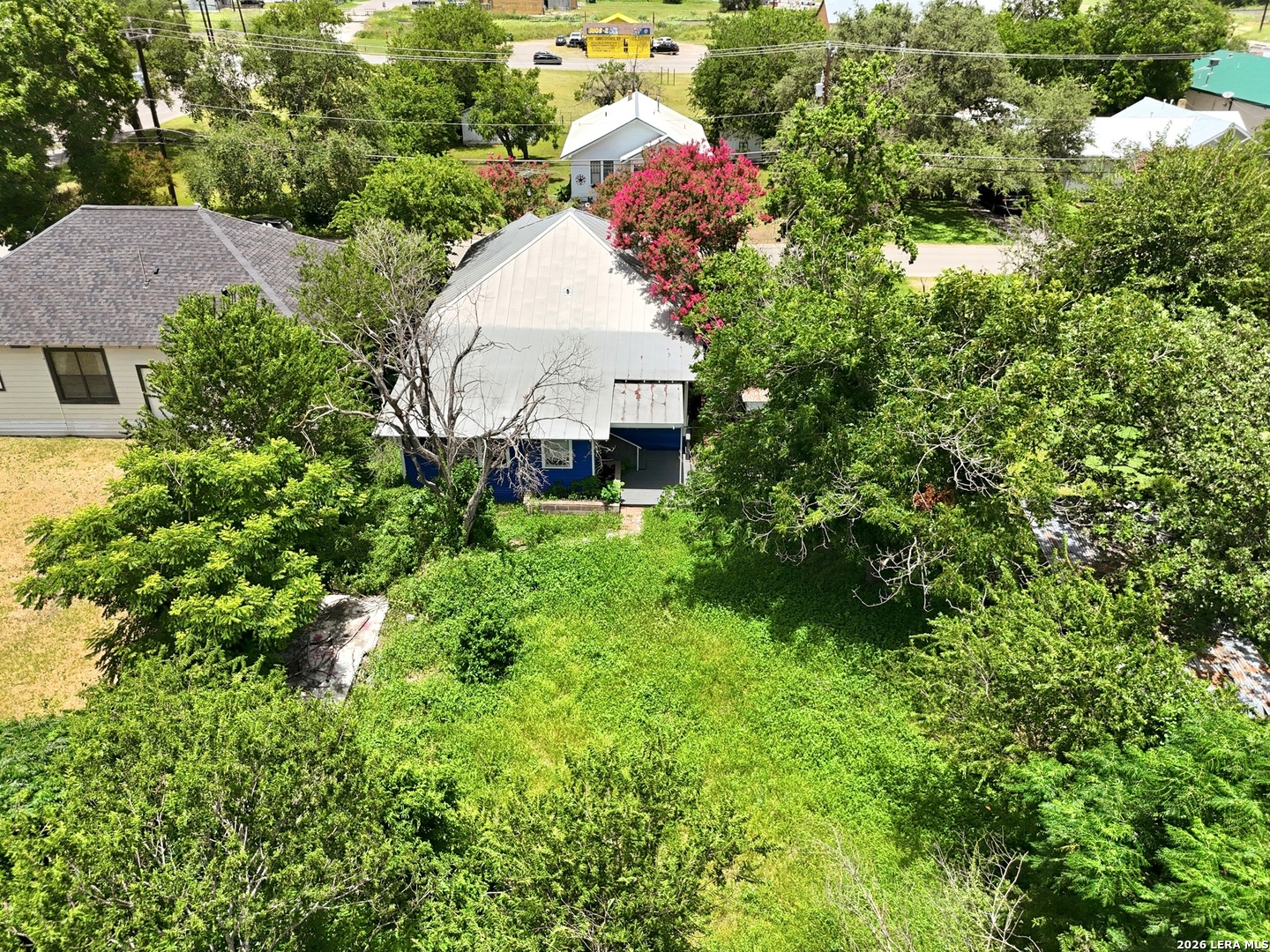 112 Avenue B Converse TX 78109