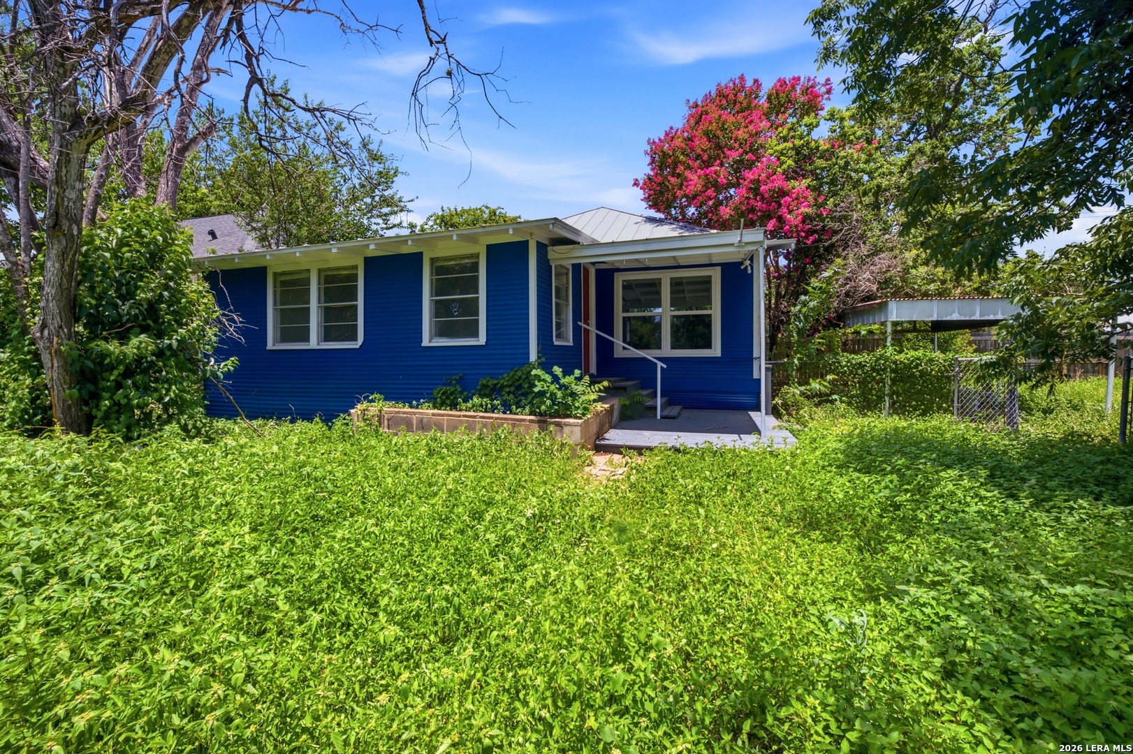 112 Avenue B Converse TX 78109
