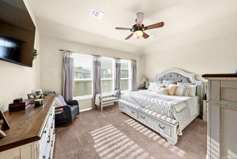 5611 Strimple Street New Braunfels TX 78132