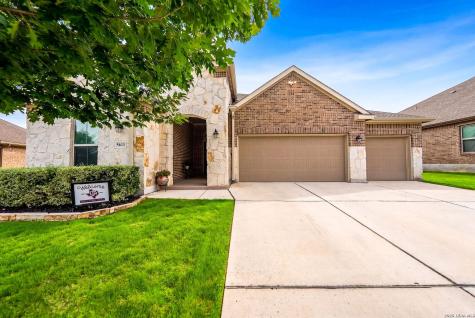 5611 Strimple Street New Braunfels TX 78132