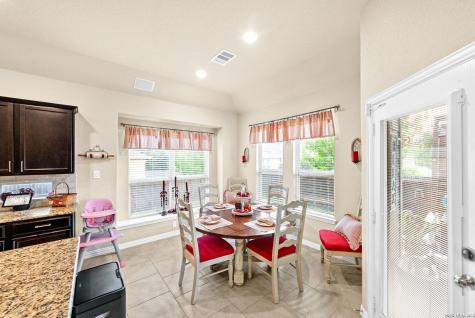 5611 Strimple Street New Braunfels TX 78132