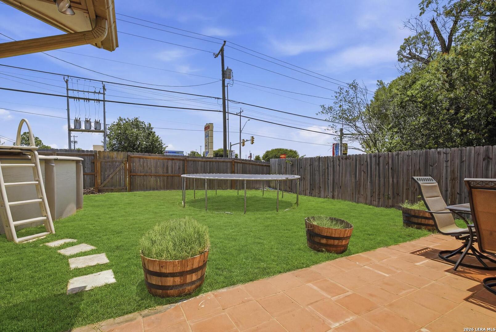 130 Bolerio Drive Universal City TX 78148