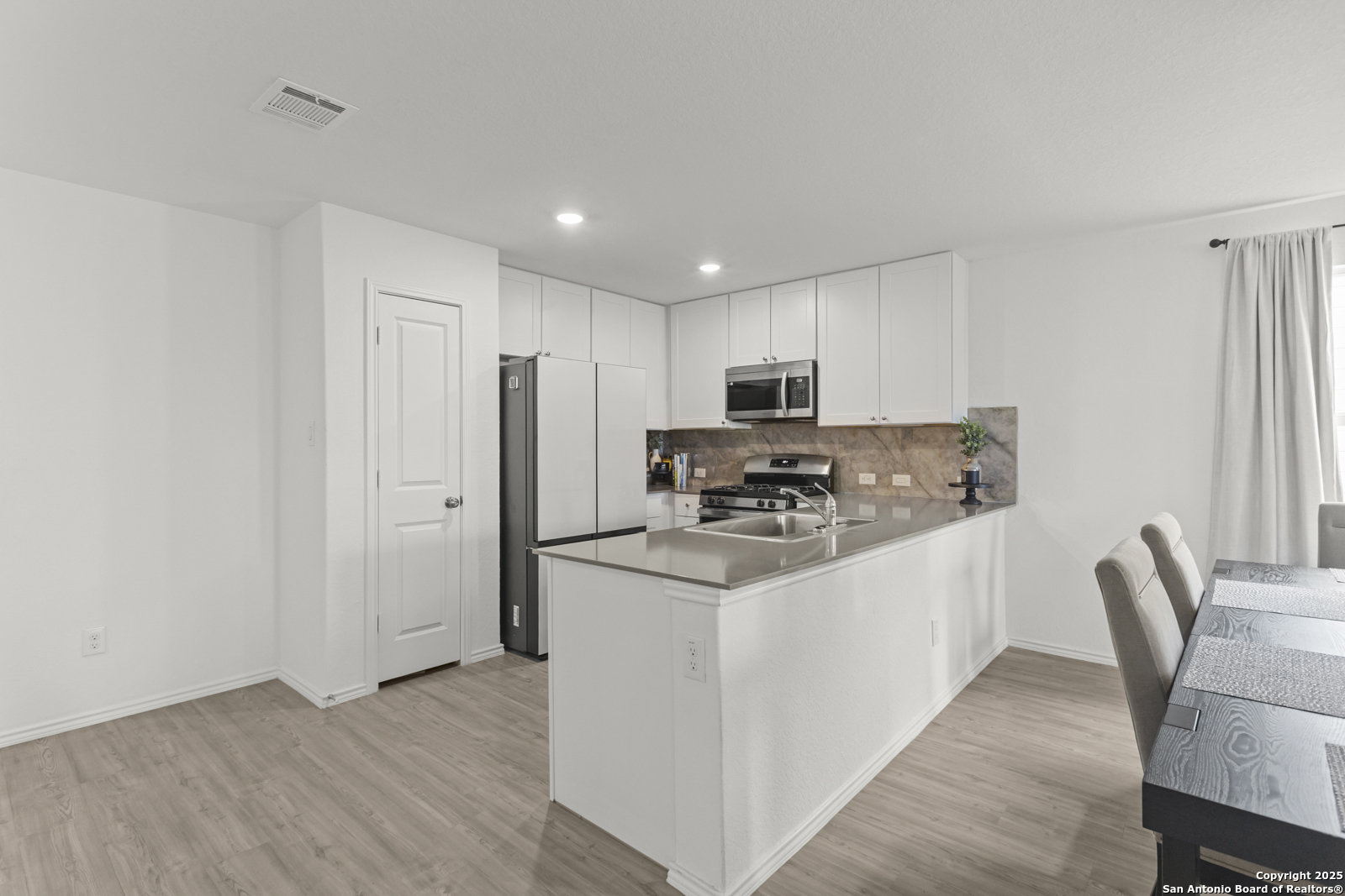 7022 Serf Place San Antonio TX 78252