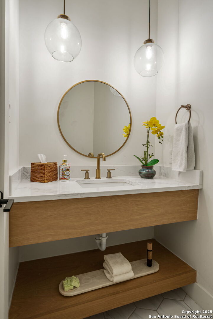 384 Blue Diamond Boerne TX 78006