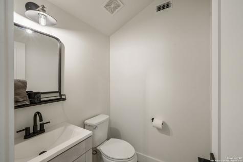 384 Blue Diamond Boerne TX 78006
