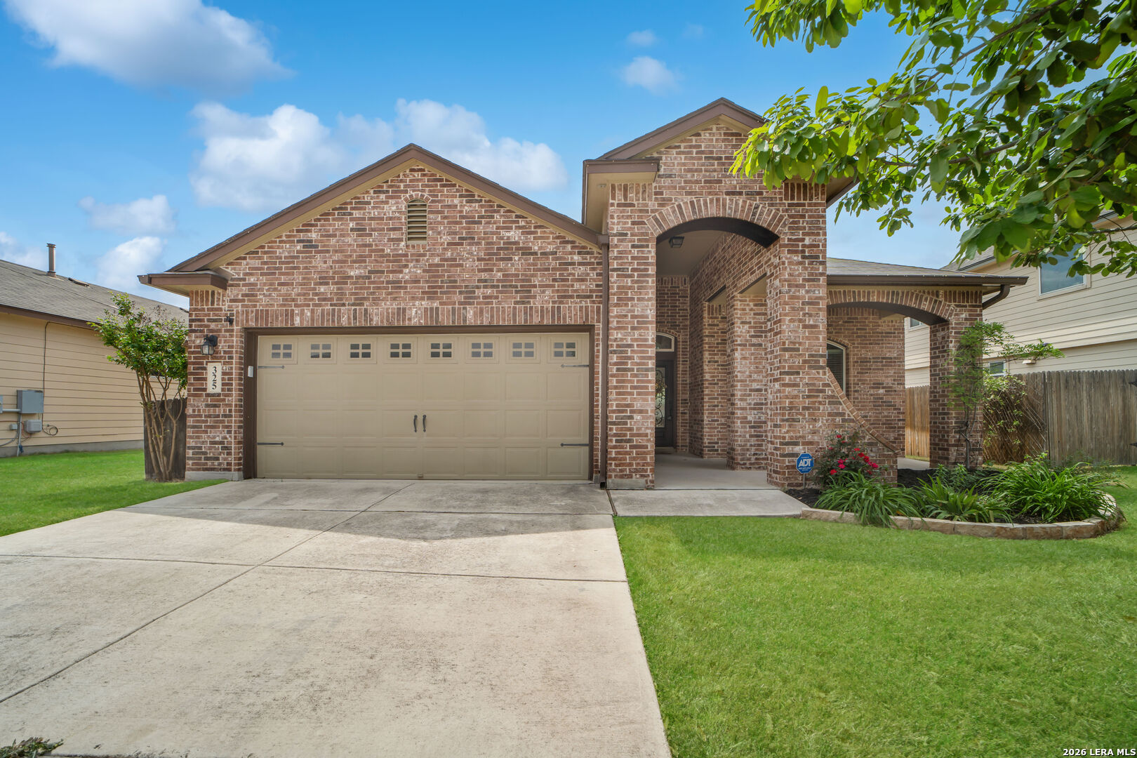 325 Oak Creek Way New Braunfels TX 78130