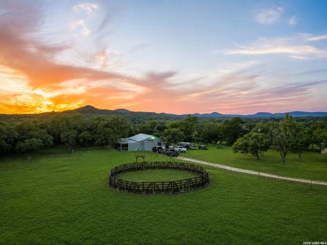 3273 Privilege Creek Road Pipe Creek TX 78063