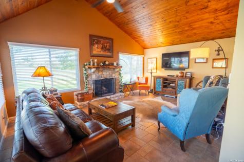 3273 Privilege Creek Road Pipe Creek TX 78063