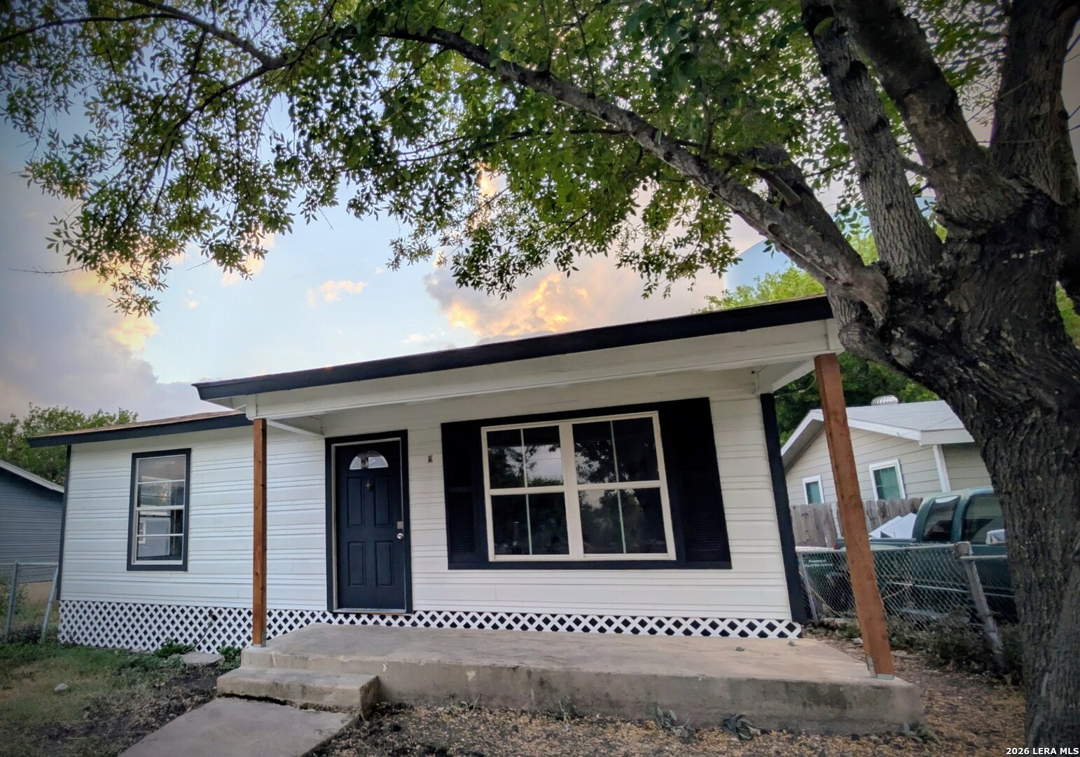 911 Topaz Street San Antonio TX 78228