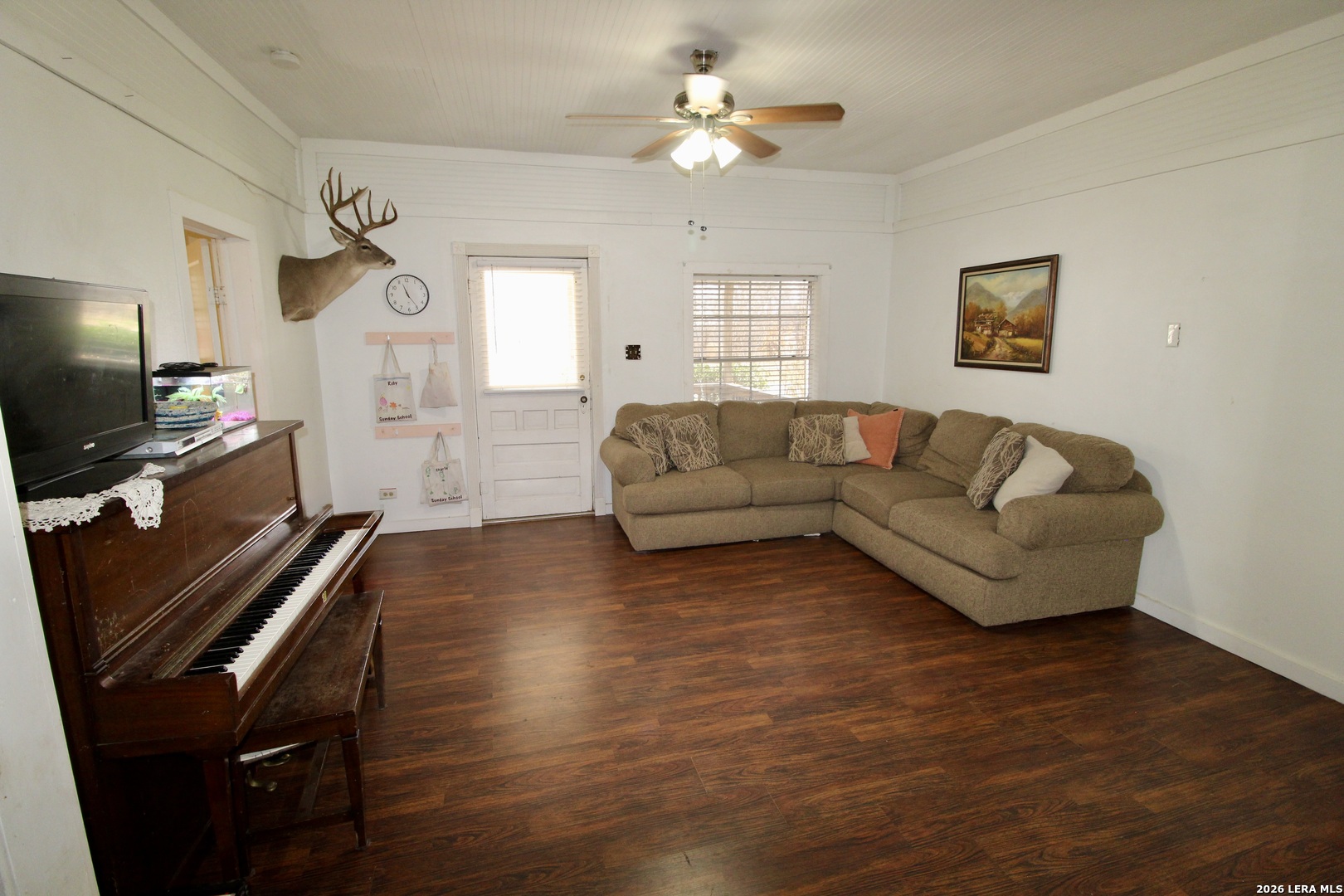 19231 Benton Lytle TX 78052