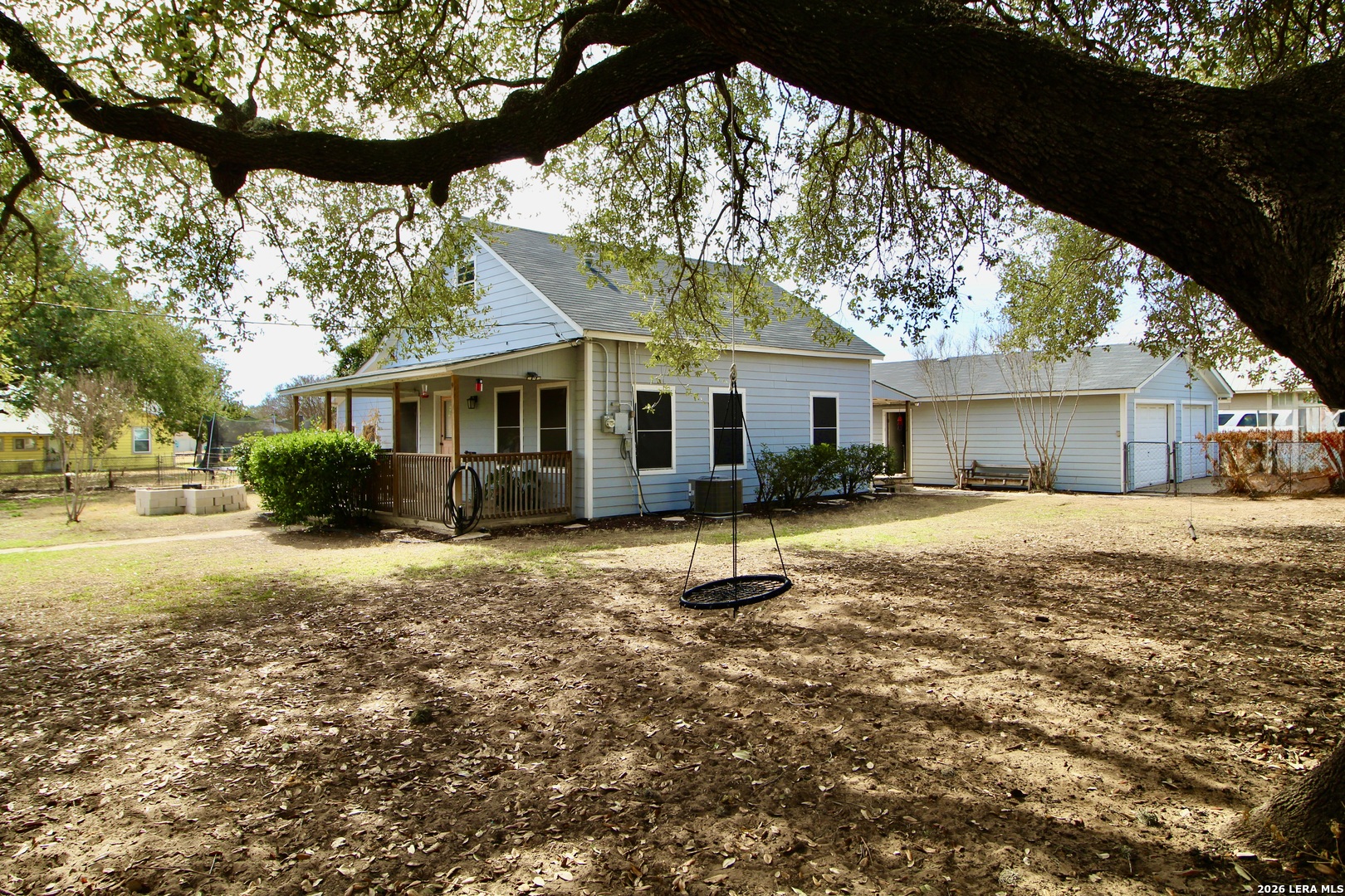 19231 Benton Lytle TX 78052