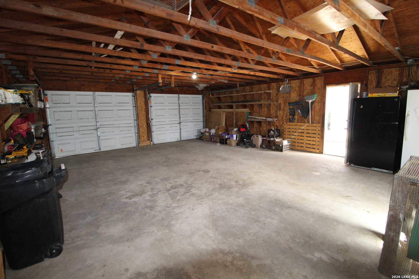 19231 Benton Lytle TX 78052