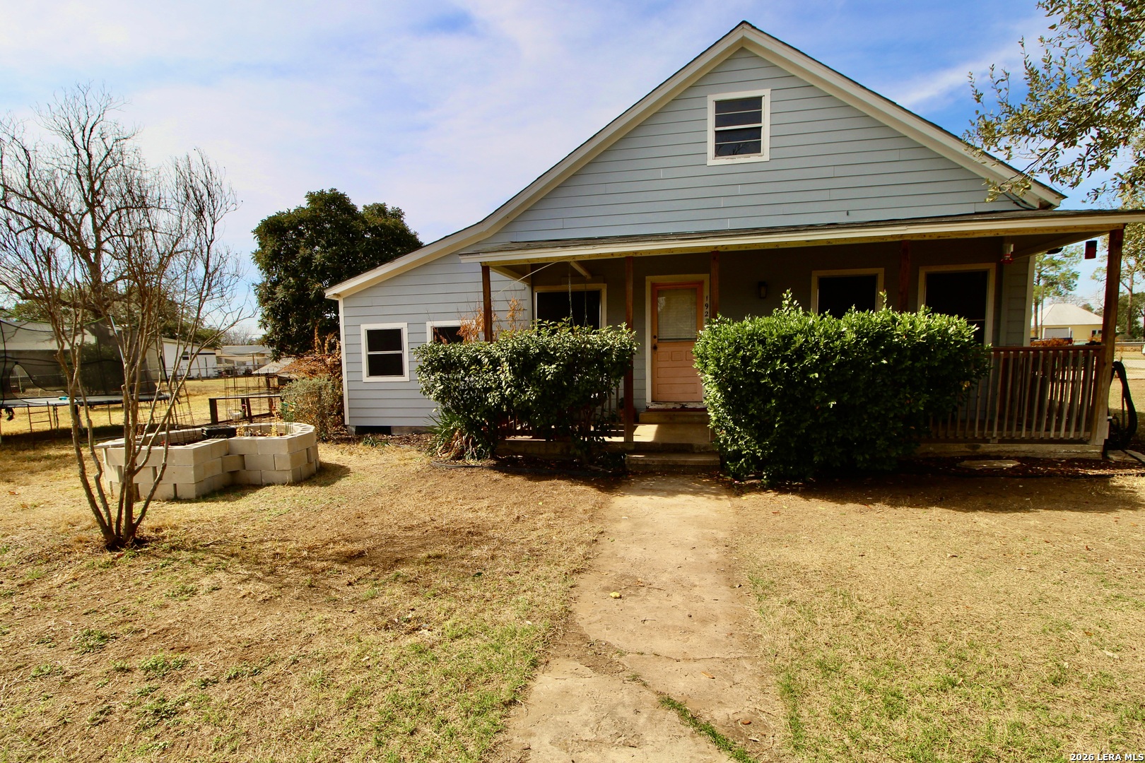 19231 Benton Lytle TX 78052