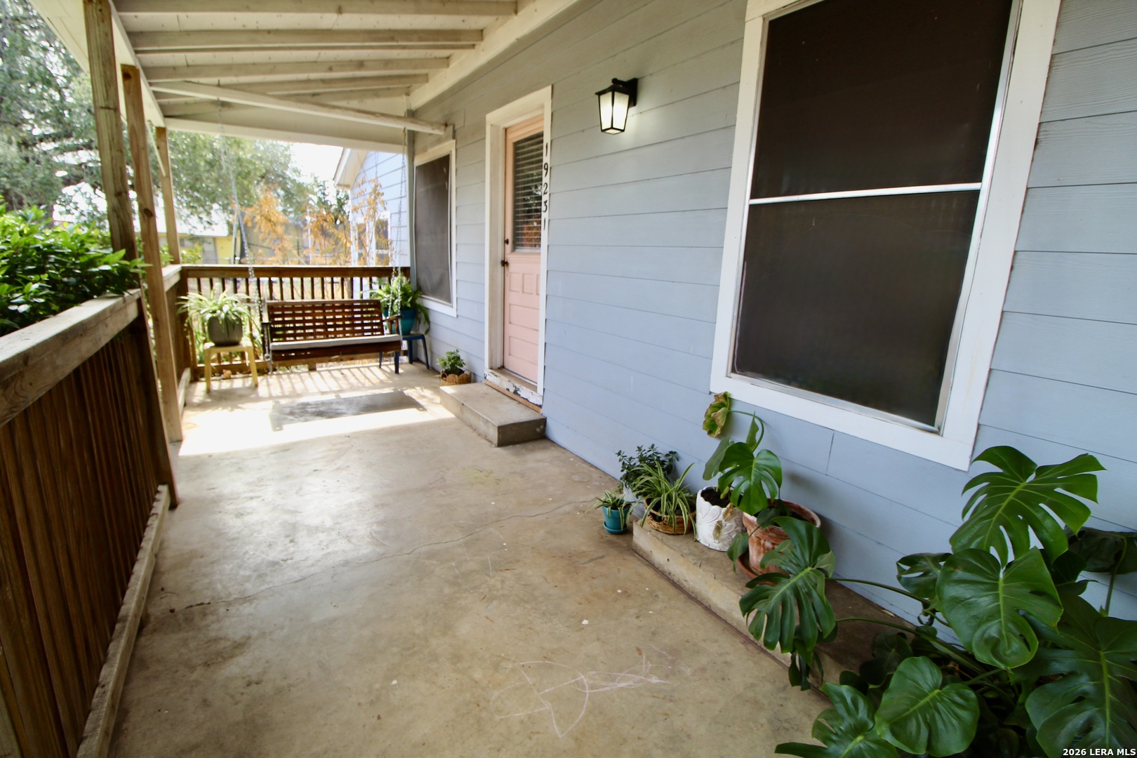 19231 Benton Lytle TX 78052