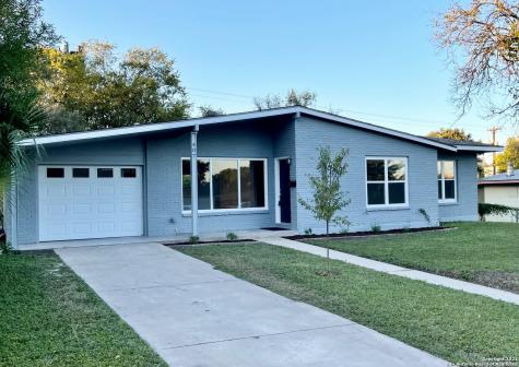 407 E Crestline Drive San Antonio TX 78201