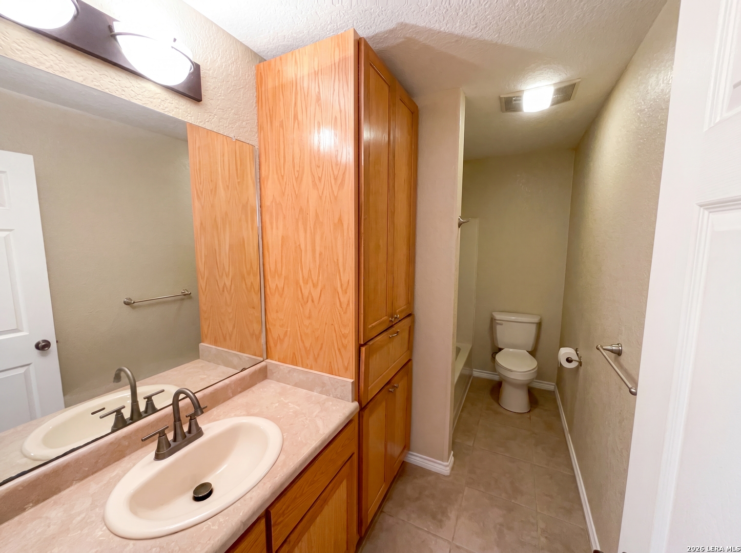 1014 Avenue I Poteet TX 78065