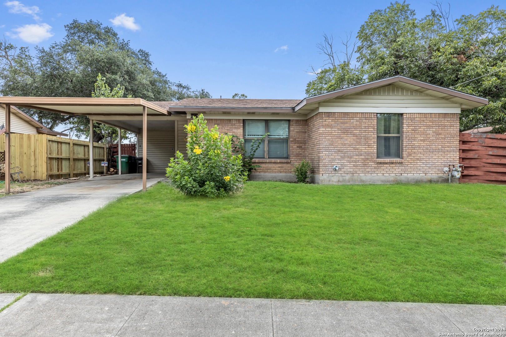 1906 Odessa Drive San Antonio TX 78220