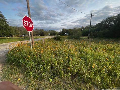 Lot 28 Mariposa Drive Poteet TX 78065
