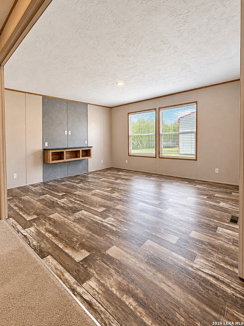 99 Gonzales Lane La Vernia TX 78121